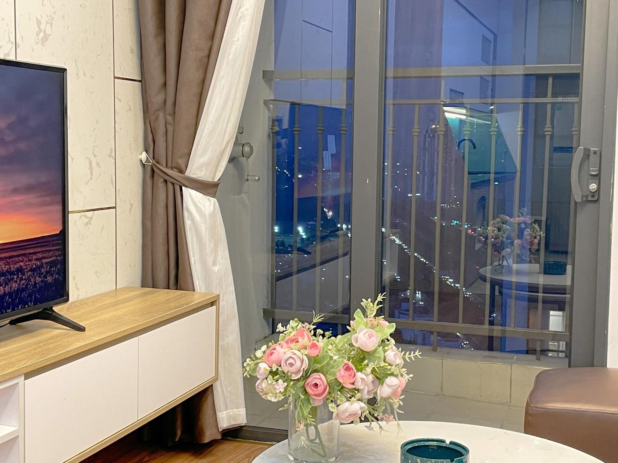Rosee House -Luxury Apartment In Vinhomes Greenbay ฮานอย ภายนอก รูปภาพ